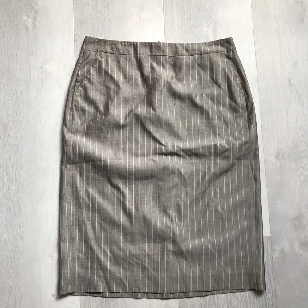 BANANA REPUBLIC GRAY PINSTRIPE GRAY STRAIGHT PENCIL SILK WOMENS 4